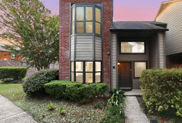 Convenient Houston Living Near the Medical Center & NRG